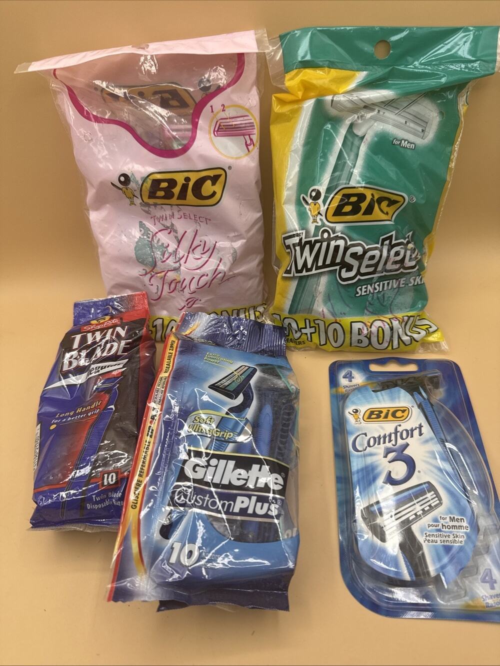 Disposable Razor Lot BIC Twin Select Gillette CustomPlus ShopRite Vintage